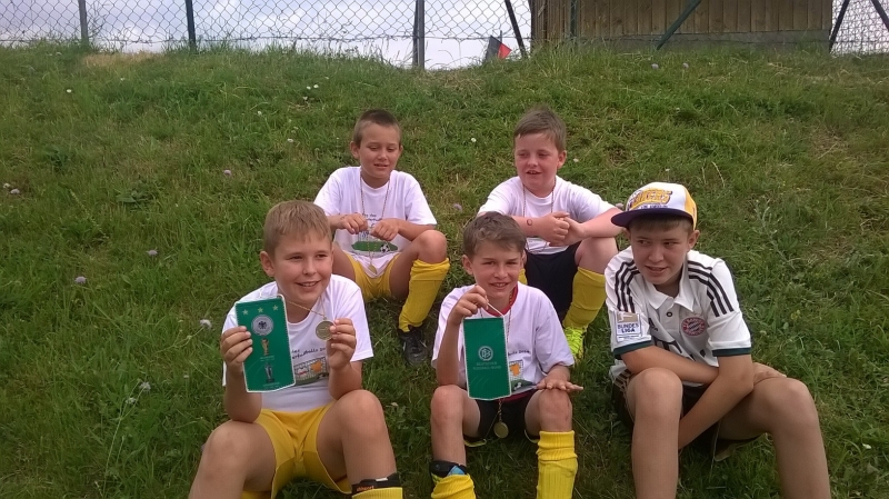 tl_files/sg_endingen_rosswangen/Bilder/Junioren/TdKf Jahrgang 2004.jpg