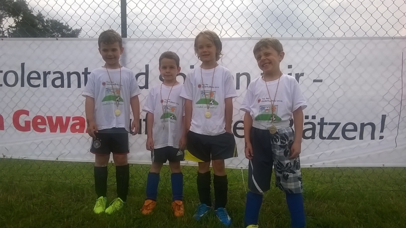 tl_files/sg_endingen_rosswangen/Bilder/Junioren/TdKf Jahrgang 2007.jpg